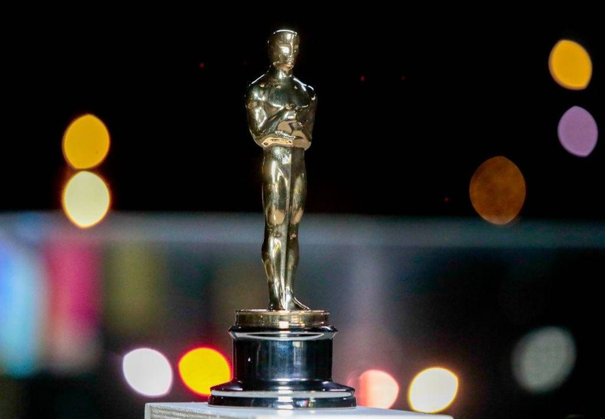 Oscar statue
