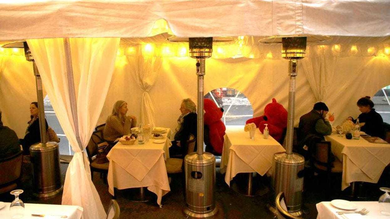 Outdoor restaurant