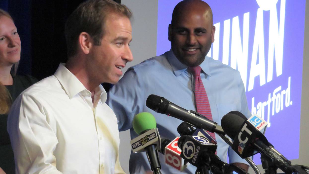 Outgoing Hartford Mayor Luke Bronin introducing Arunan Arulampalam, who declared victory in the city's Democratic mayoral primary, 9/12/23