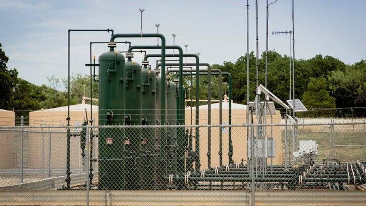 Over objections, Arlington council OKs three new natural gas wells