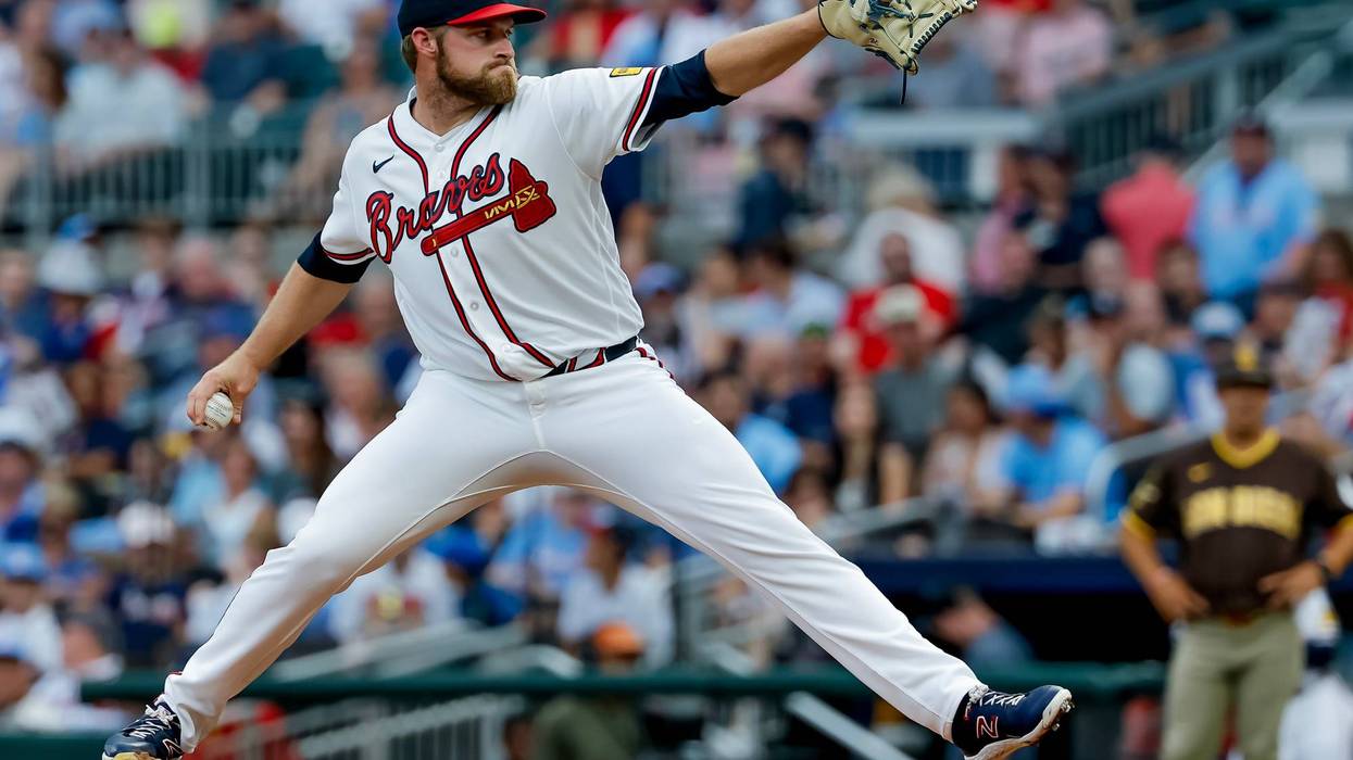 PADRES-BRAVOS 9395