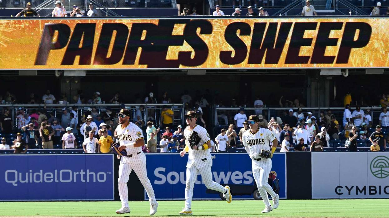 Padres win