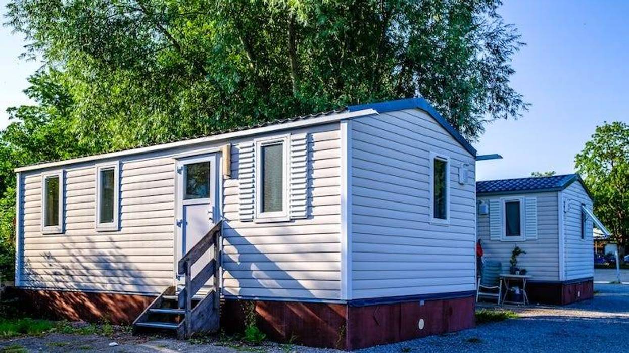 Pair of mobile homes next to each other