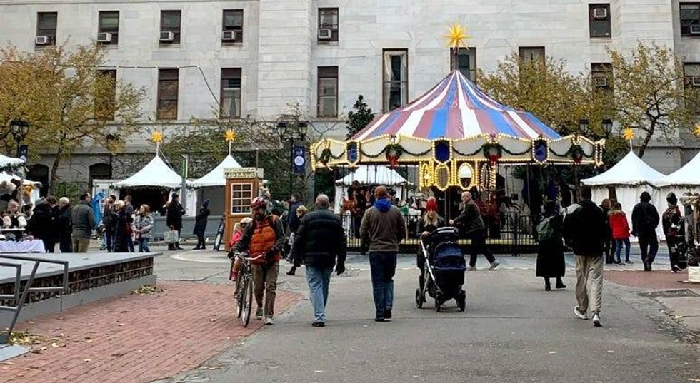 Pair of pop-up markets bring holiday cheer to Center City 6