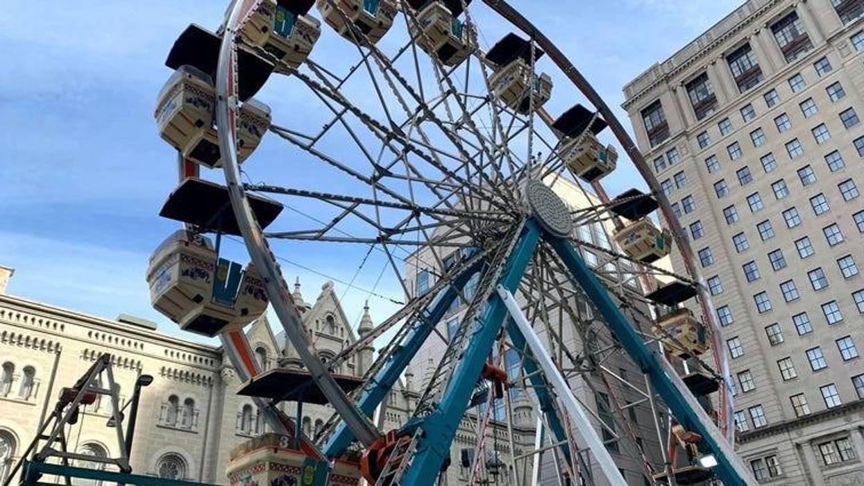 Pair of pop-up markets bring holiday cheer to Center City