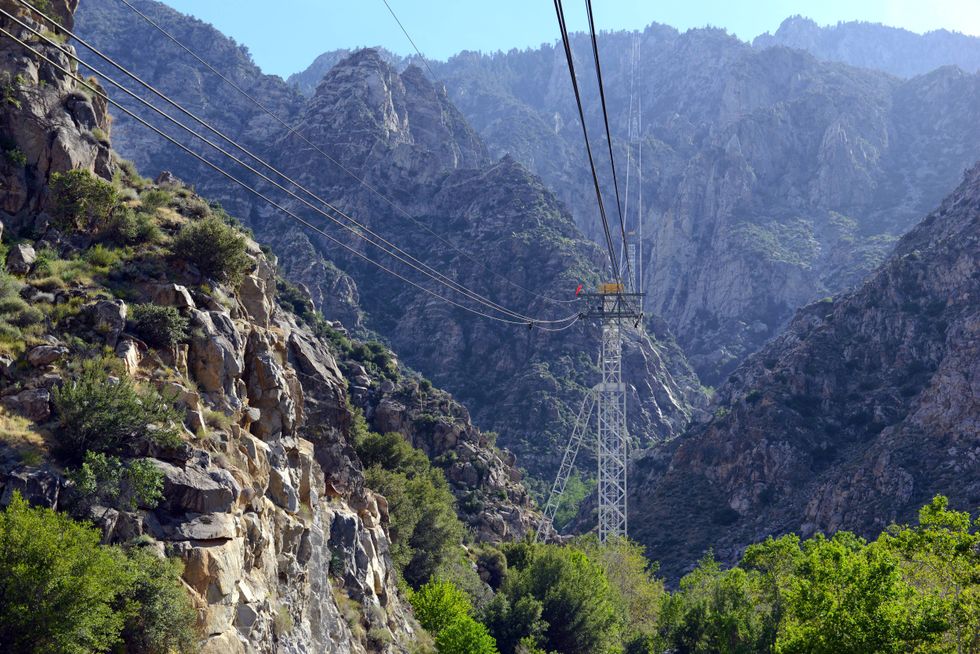 Palm Springs Tramway cables