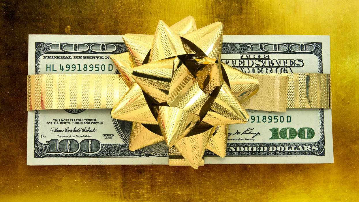 Palos Heights pastor gives $100 to parishioners that snowballed into many good deeds