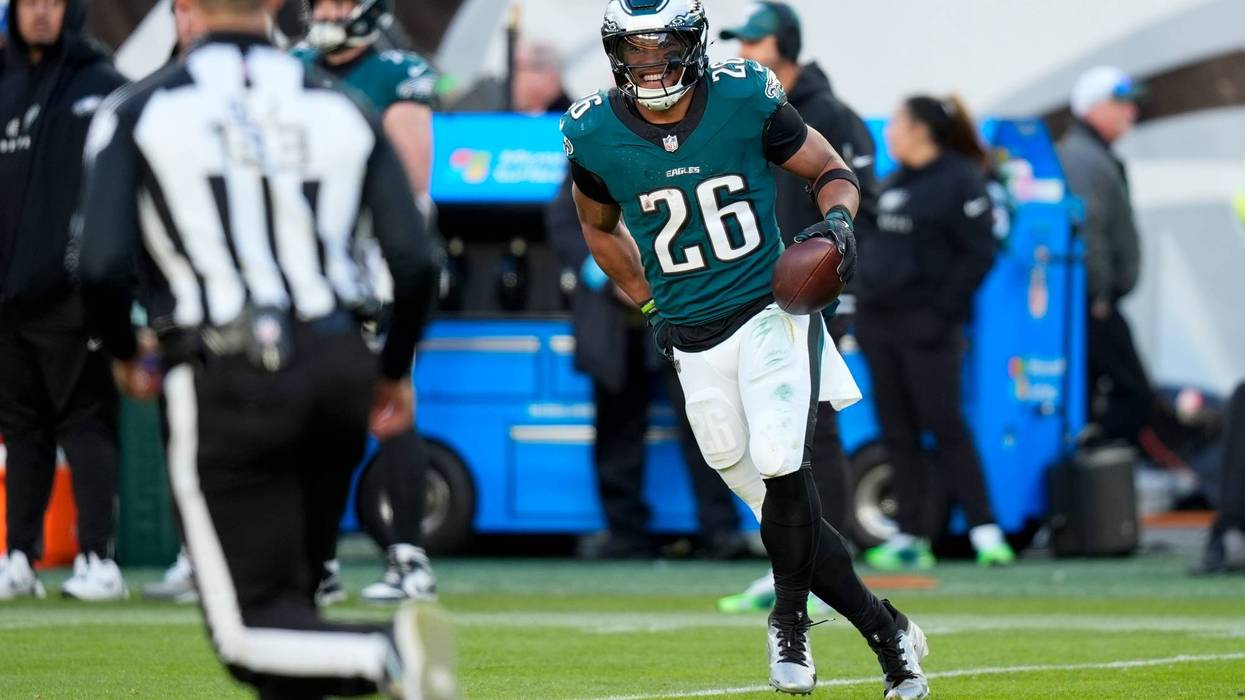 Panthers Eagles Football