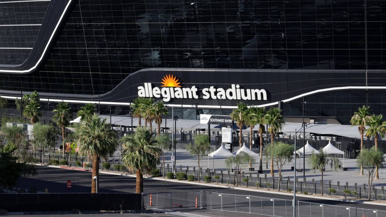 Paralyzed Veterans of America honors Las Vegas' Allegiant Stadium
