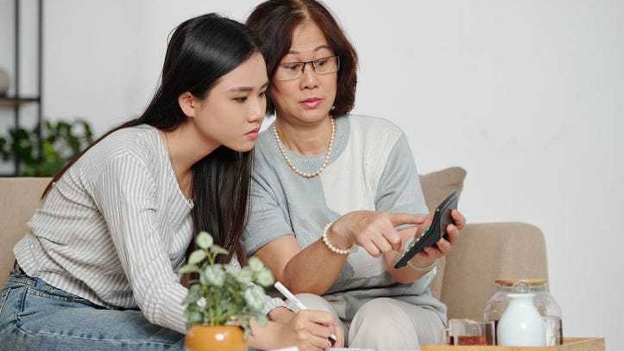 parent and adult child finances