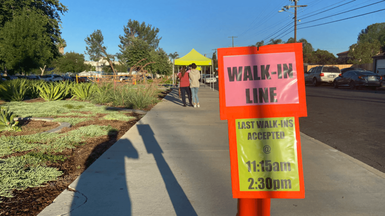 Parents, students, and staffers in line outside Northridge Middle School waiting to get COVID-19 tests.
