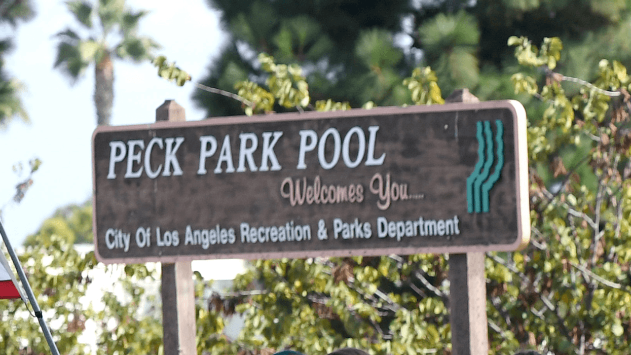 Park Peck sign.