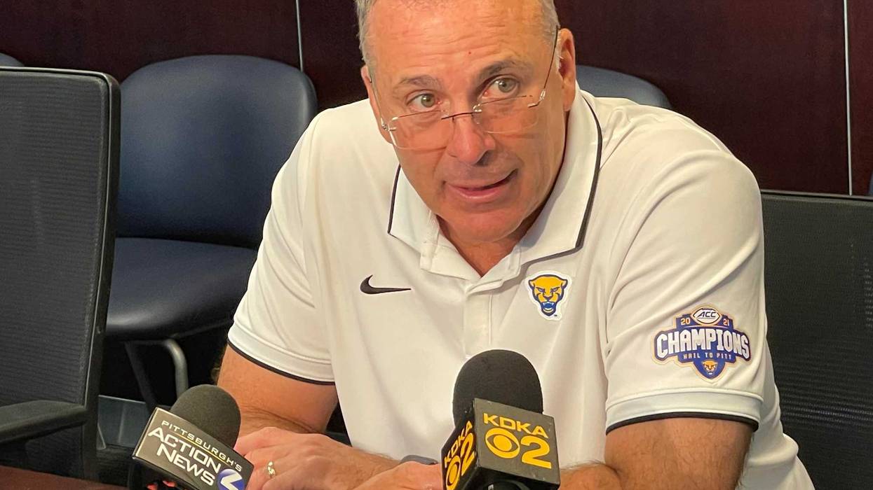Pat Narduzzi in news conference look