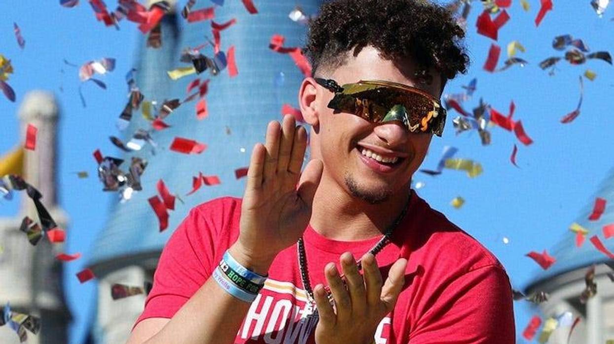 Patrick Mahomes, Confetti, Parade, Disney World, 2020