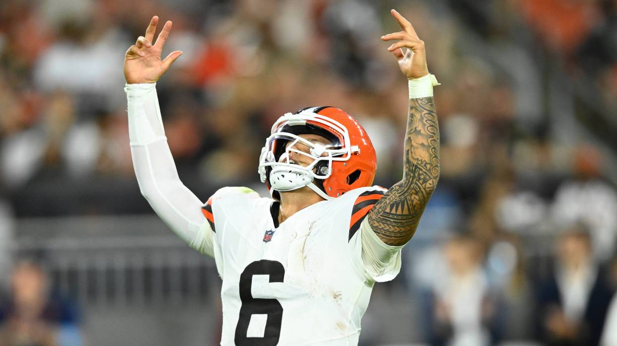 Patriots Browns Football