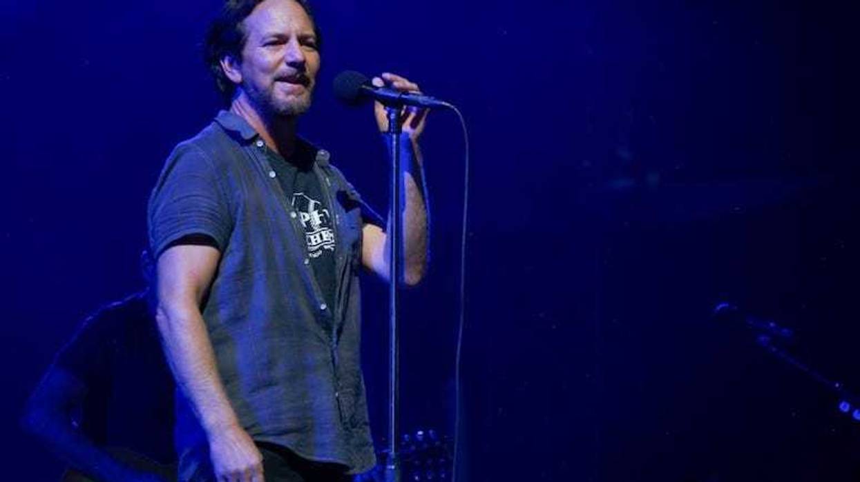 Pearl Jam Live At Wrigley Field