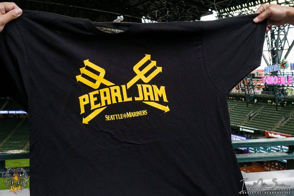Pearl Jam Ten Club Night - T-Mobile Park 5.29.24