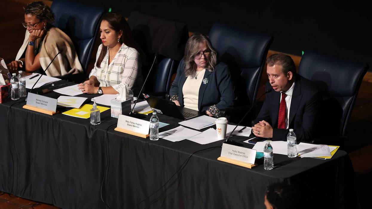 Pedro Martinez speaks at board meeting