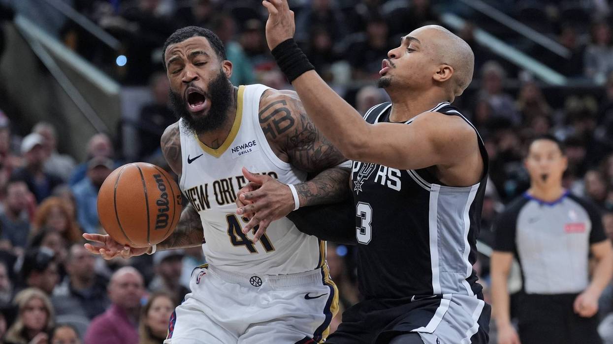 Pelicans Spurs Basketball