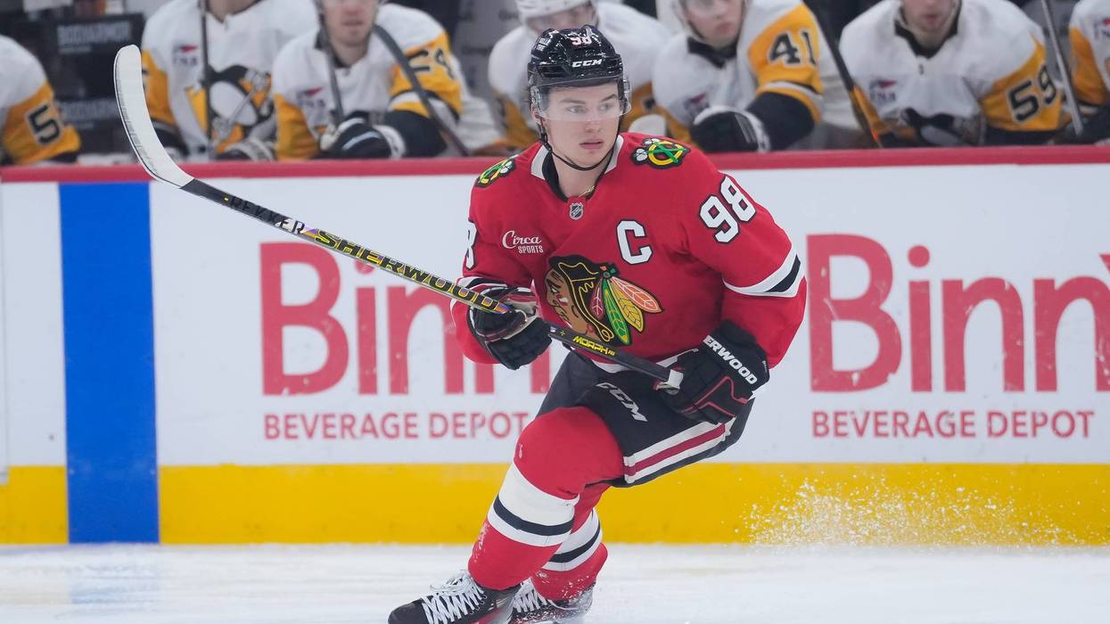 Penguins Blackhawks Hockey 4512