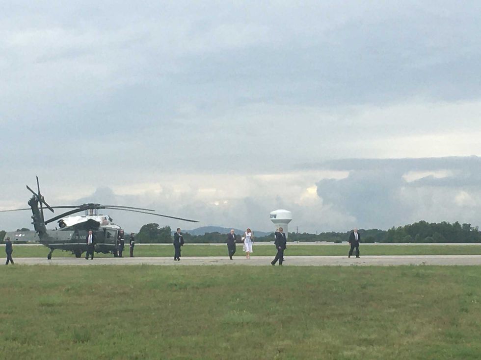 People exiting Marine One