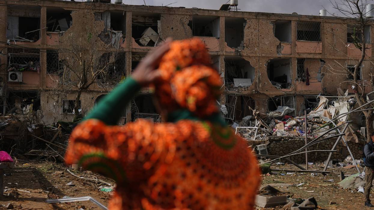 Iran threatens to close Strait of Hormuz and hit power plants after Trump's 48-hour ultimatum