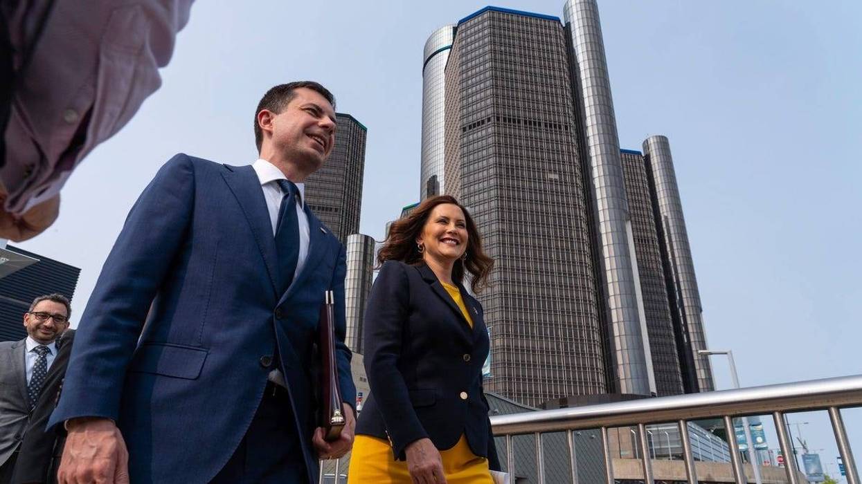Pete Buttigieg and Gretchen Whitmer near Detroit's Renaissance Center