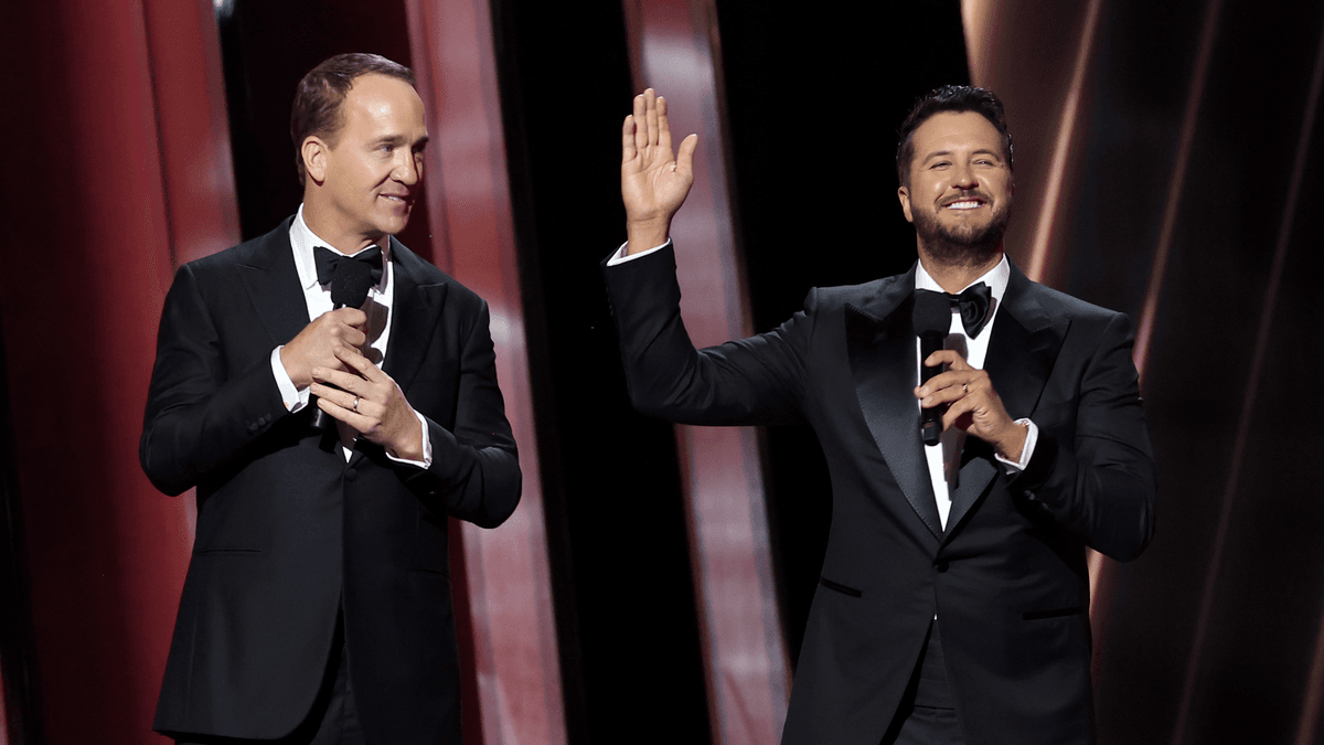 Peyton Manning, Luke Bryan