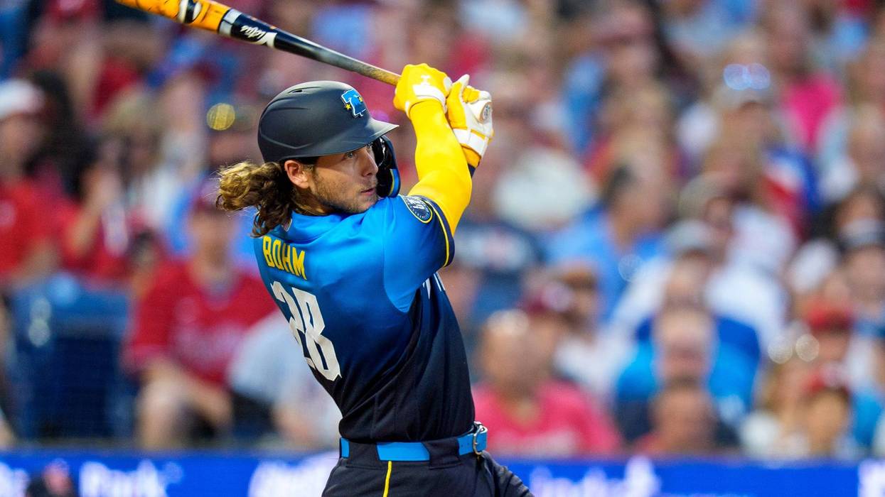 Bohm's triple in the 10th scores 2 runs as the Phillies beat the Cardinals 7-6