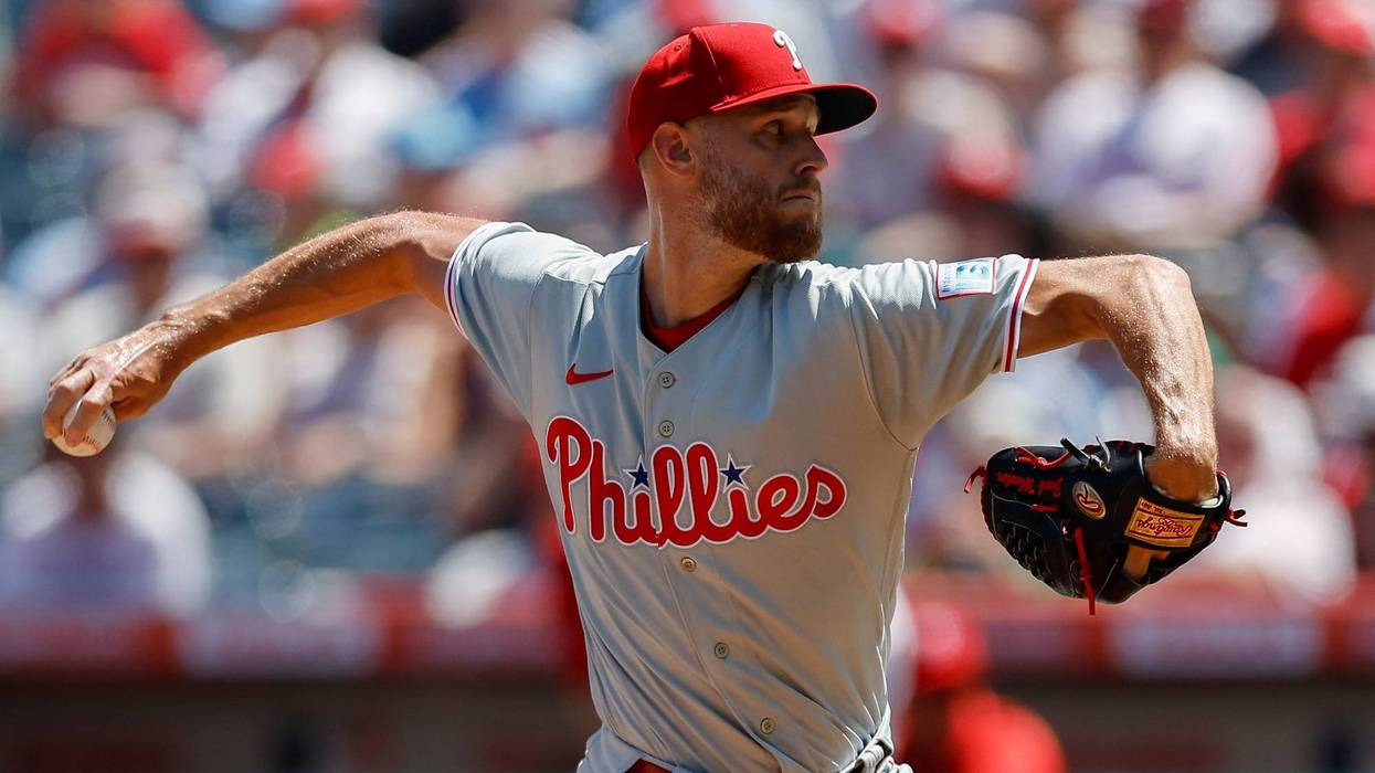 Wheeler throws 6 strong innings, Sosa hits go-ahead homer in Phillies' 5-2 win over Angels