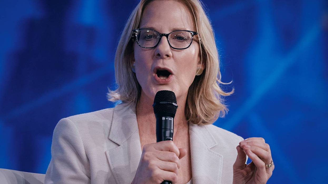 Philanthropy Clinton Global Initiative 6334