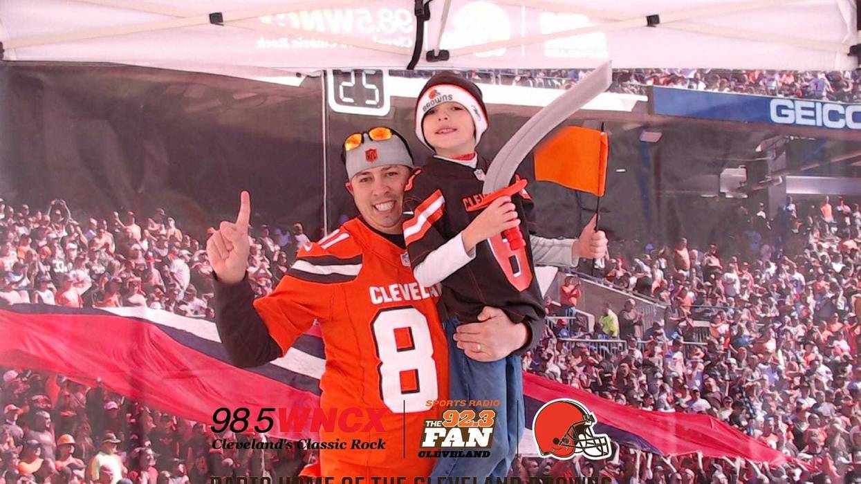 Photo booth dawg pound drive 11-24