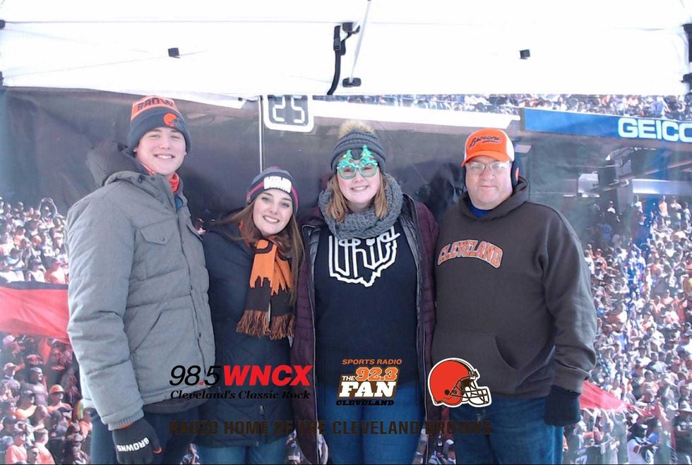 Photo booth dawg pound drive 11-24
