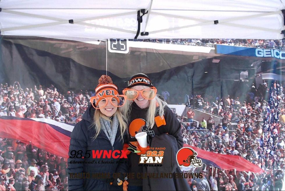Photo booth dawg pound drive 11-24