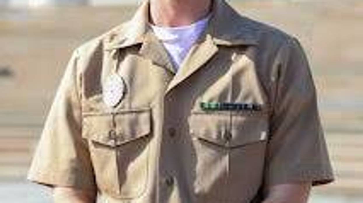 Photo by Mass Communication Specialist 3rd Class Sylvie Carafiol, Navy Public Affairs Support Element East