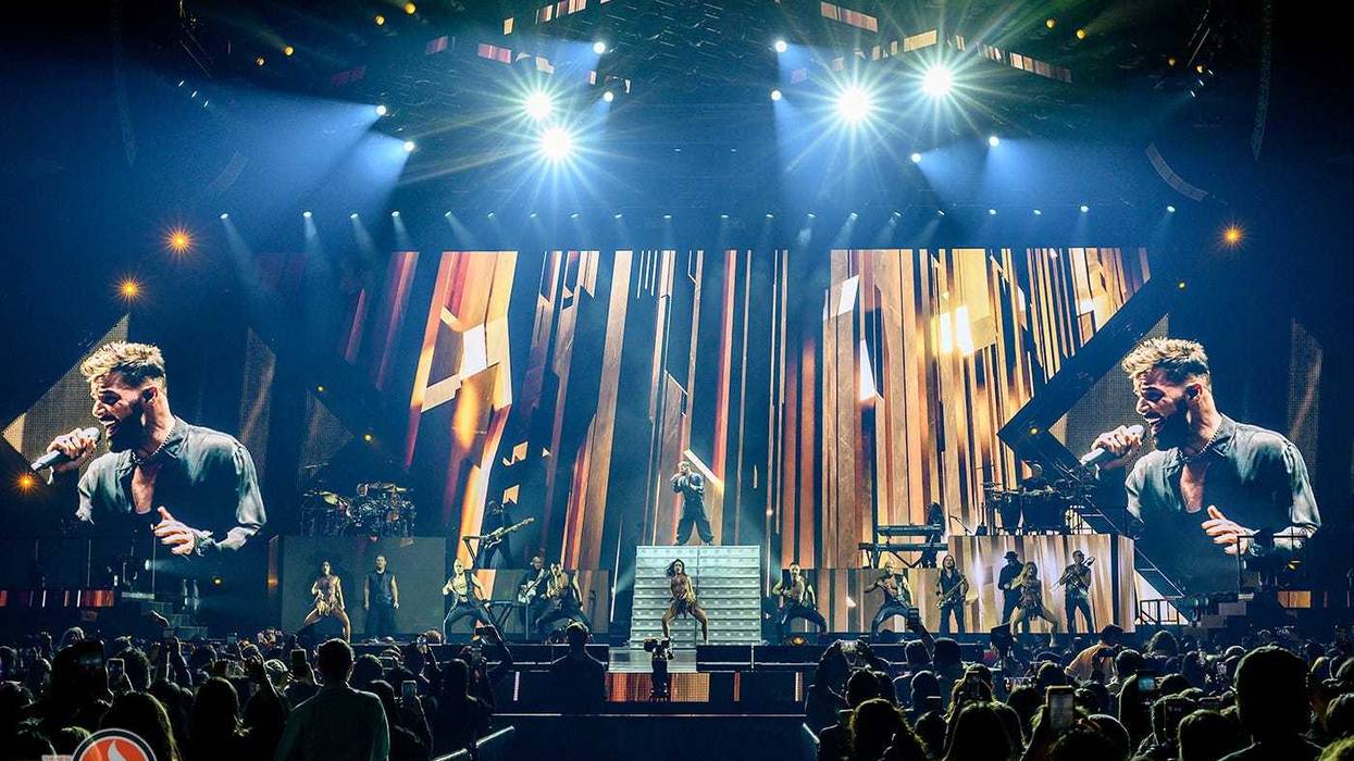 Photo Gallery: Ricky Martin, Enrique Iglesias and Pitbull at Climate Pledge Arena 12.8.23