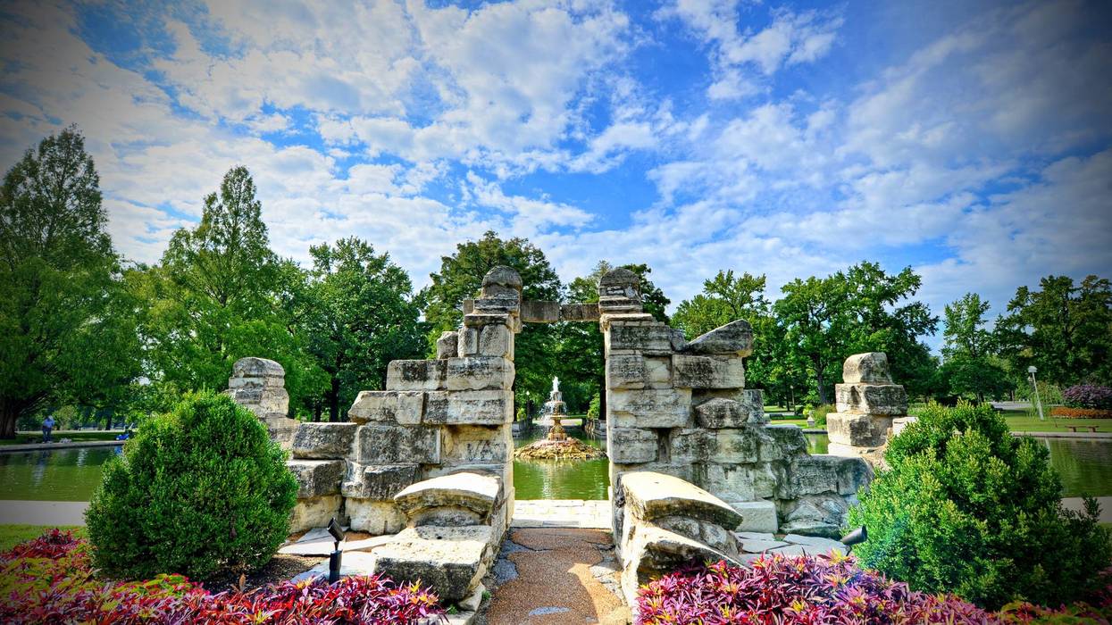 photo of fountain at Tower Grove Park