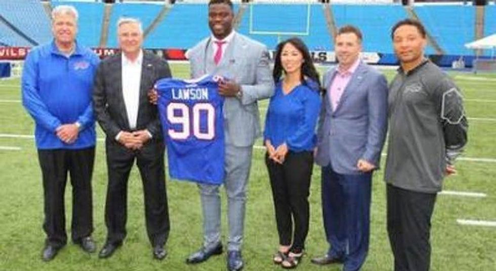 PHOTOS: Bills Pick Shaq Lawson