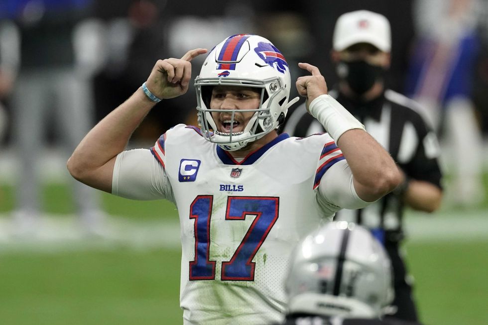 PHOTOS: Bills-Raiders in Vegas
