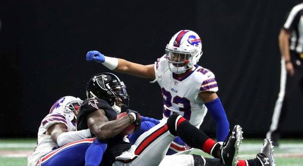 PHOTOS: Bills shock Falcons 23-17