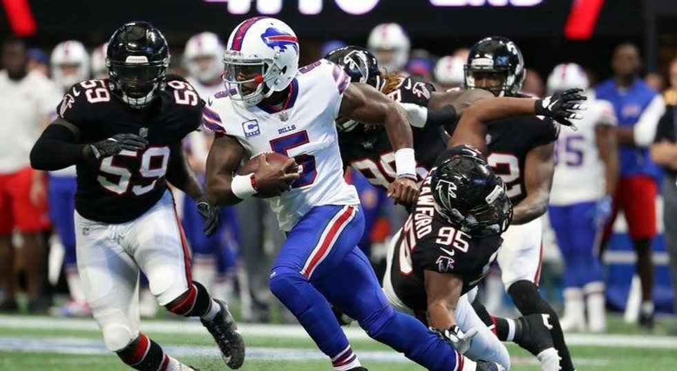 PHOTOS: Bills shock Falcons 23-17