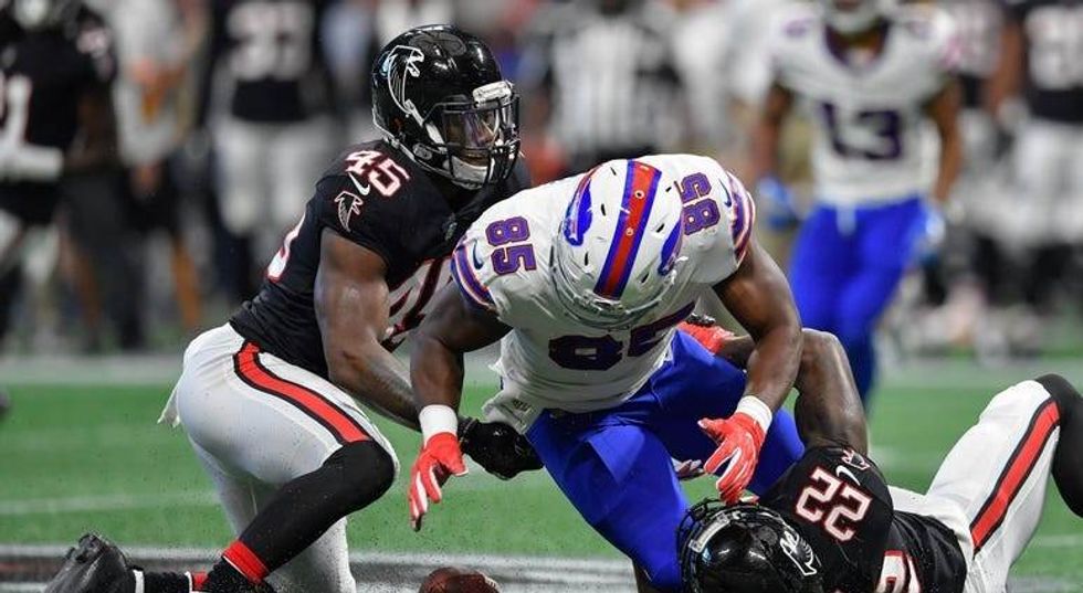 PHOTOS: Bills shock Falcons 23-17