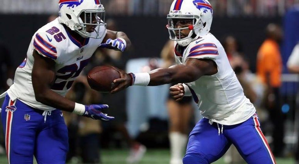 PHOTOS: Bills shock Falcons 23-17