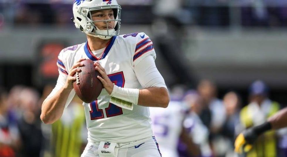 PHOTOS: Bills shock the Vikings and NFL with 27-6 win