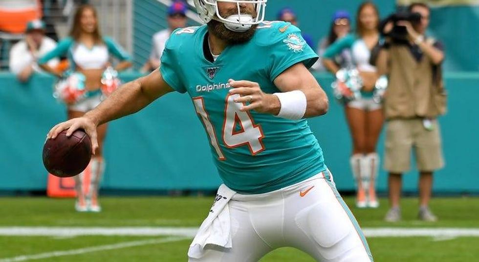 PHOTOS: Bills Sink Dolphins 37-20