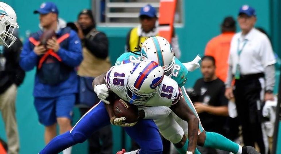 PHOTOS: Bills Sink Dolphins 37-20