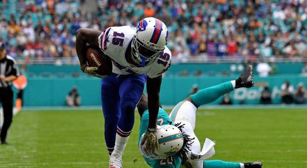 PHOTOS: Bills Sink Dolphins 37-20