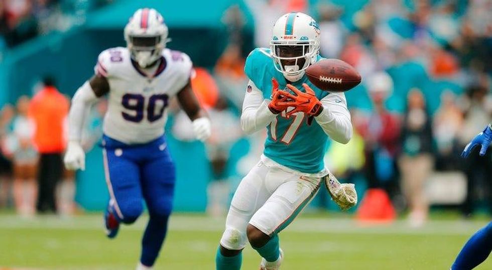 PHOTOS: Bills Sink Dolphins 37-20