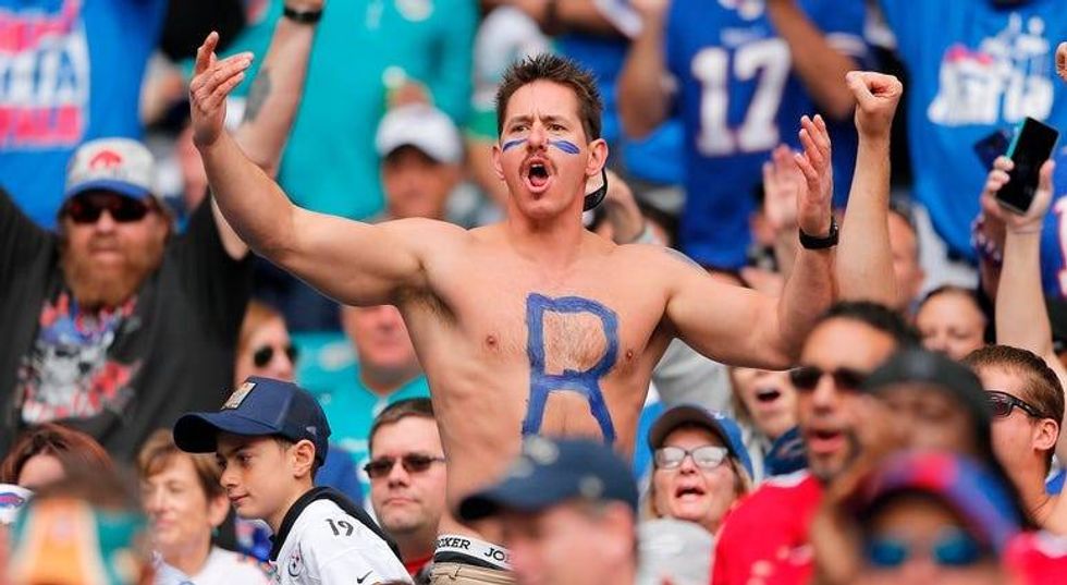PHOTOS: Bills Sink Dolphins 37-20