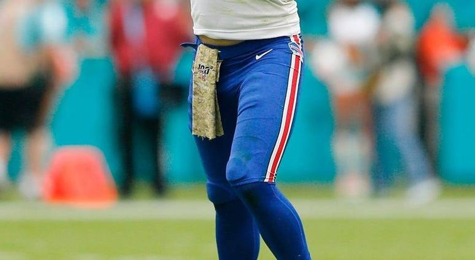 PHOTOS: Bills Sink Dolphins 37-20